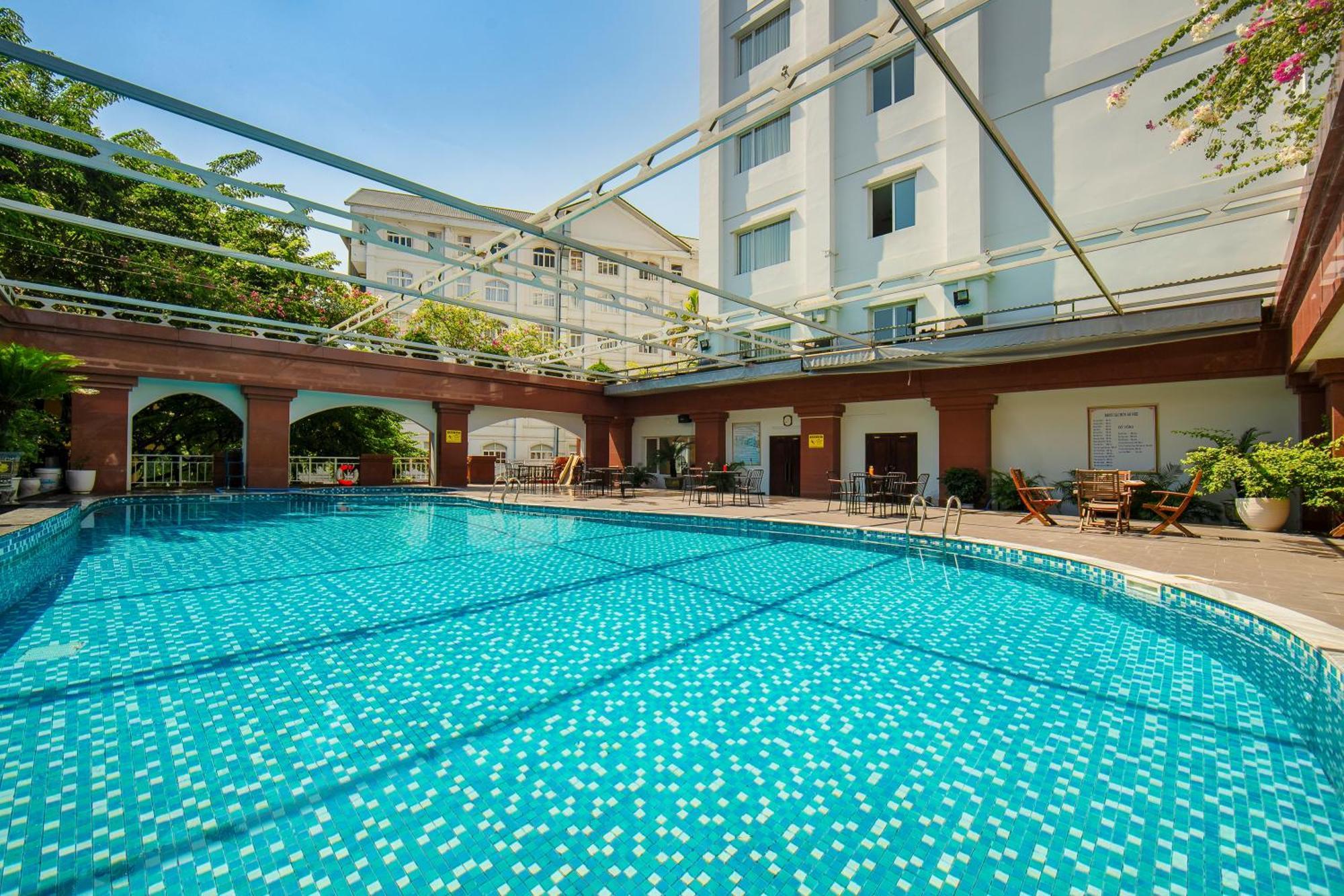 Lao Cai Star Hotel Bagian luar foto
