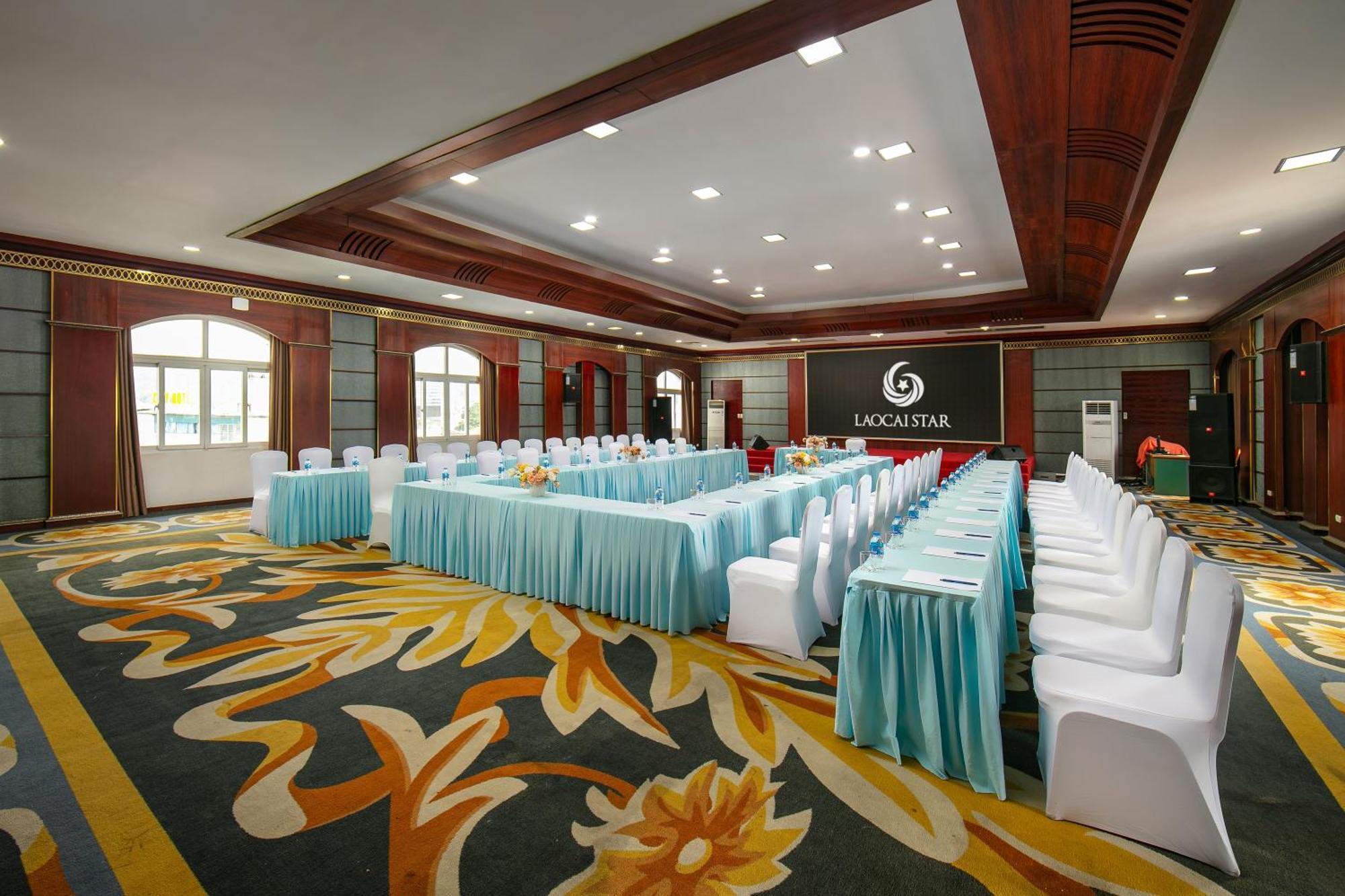 Lao Cai Star Hotel Bagian luar foto