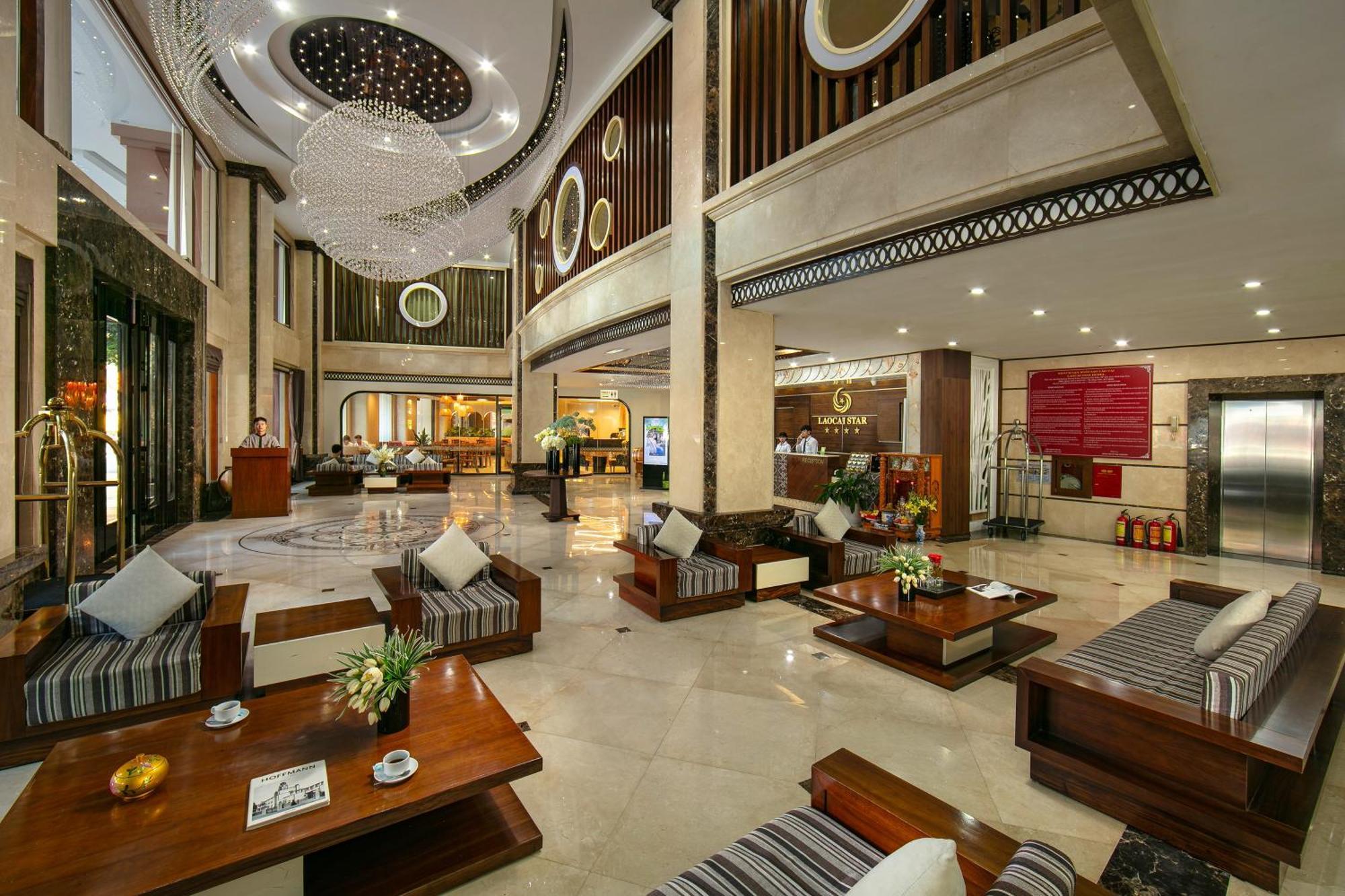 Lao Cai Star Hotel Bagian luar foto